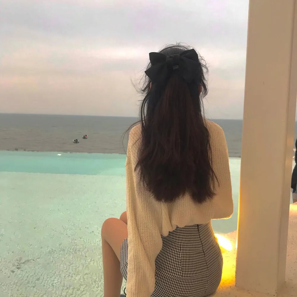 在/其中